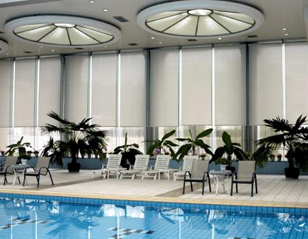 ���������ںܶ�칫��������ͥѡ���һ�ָ��µ�װ����Ʒ������ͨ�����Ὣ��ͬ�ʵصĲ��ϲ������У�ת�����Ŀ����������ϣ�������ȫ����ʱ����������˲���¶�����档Ŀǰ�г��ϲ��ղ��ϵľ����Ӷ࣬���粣��˿��ά���ȣ����⻹�����ʡ�����˿�Ȳ��ϵľ�����